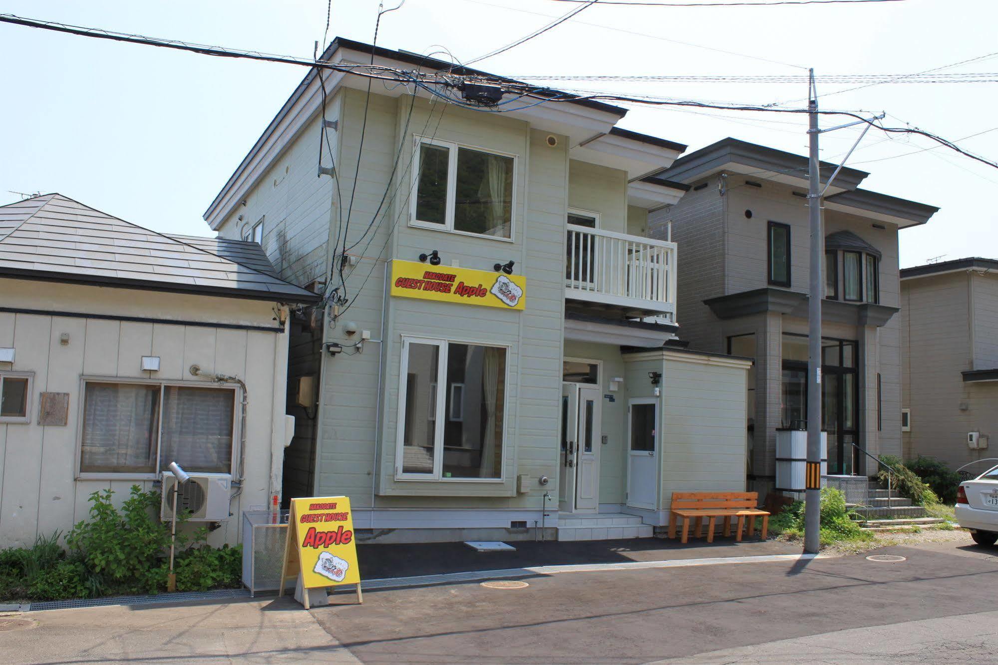 Hakodate Guest House Apple ภายนอก รูปภาพ